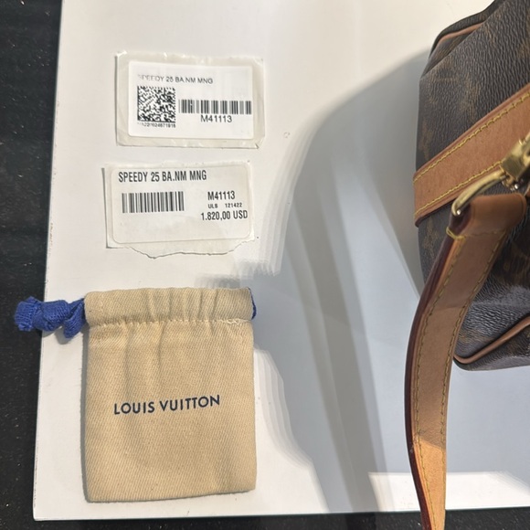 Louis Vuitton Brown Satchel with Structured Shape and Leather Material - Picture 3 of 6